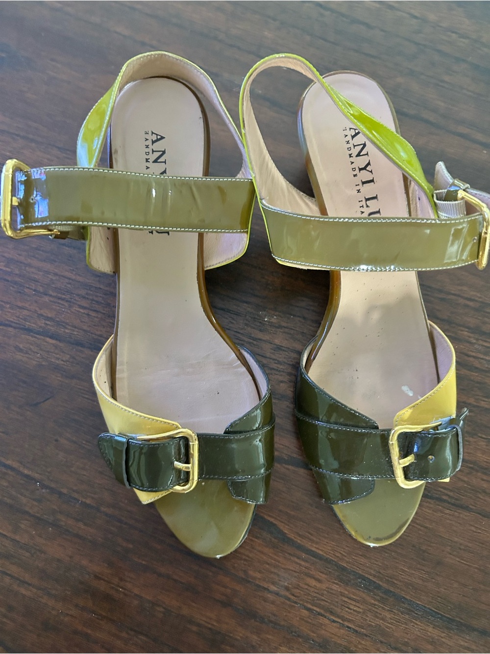 Anyi Lu Olive and Yellow Patent Leather Slingback wedge